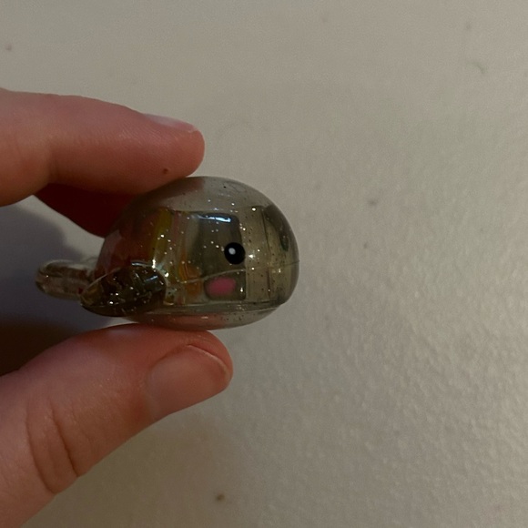 Grey whale shaker - Picture 3 of 4